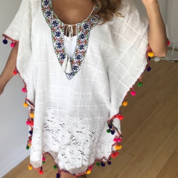 White Pom Pom Cover Up - Picture 6 of 6